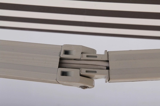Außen-Aluminiumlegierung Klapparm Rückziehbarer Markise mit langlebigem PU-beschichtetem Segel