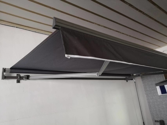 Segelmaterial Polyester-Rückziehbarer Markise für Terrasse Balkon UV-Wasserdichte Abdeckung